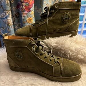 Christian Louboutin Louis Orlato High-Top Suede Olive Green in size 45 aka 11.5